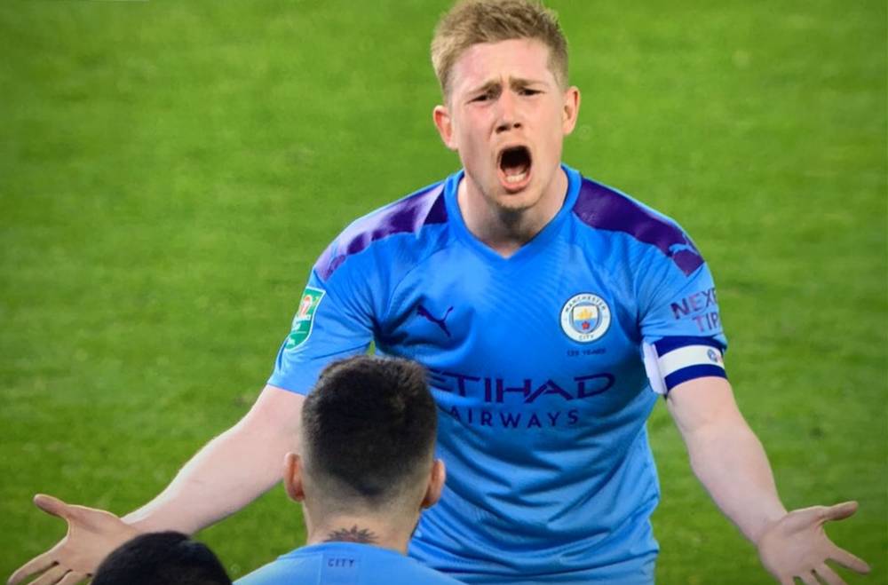 官方：拜仁中场帕利尼亚租借加盟热刺，含2500万欧买断条款