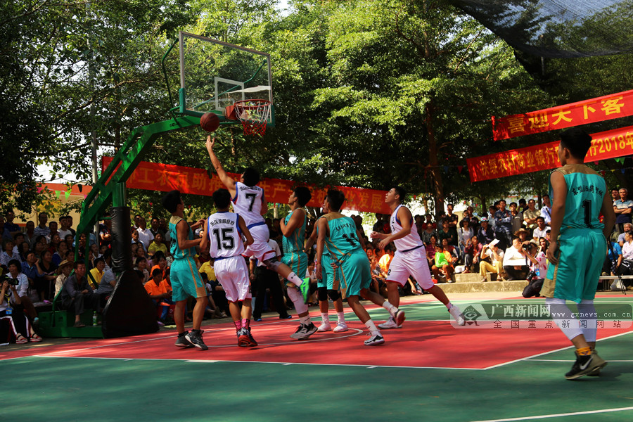 米体：锋线成米兰冬窗补强首选，齐尔克泽伊卡尔迪在列