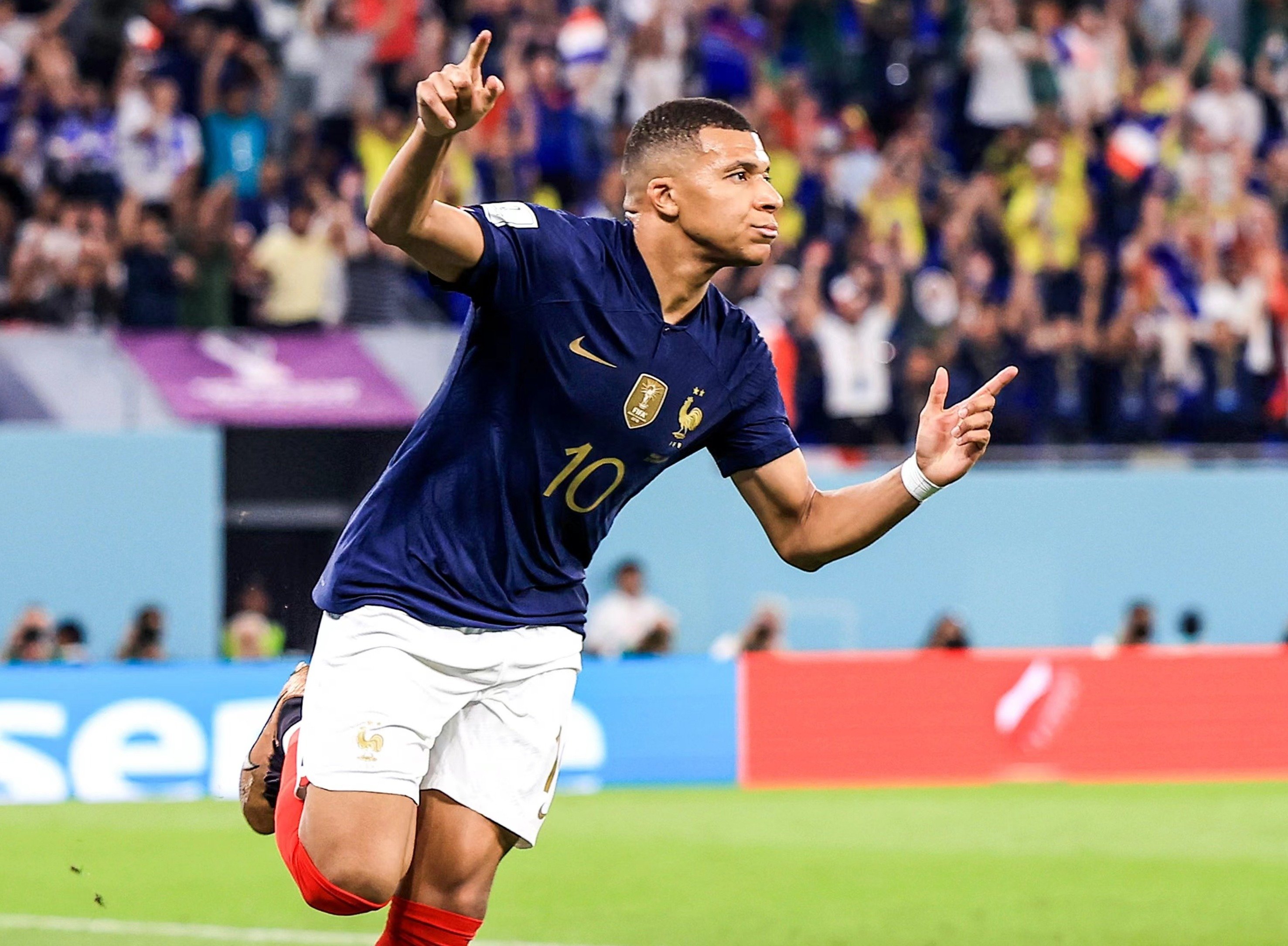 美高梅中国推出“艺术博彩体验”展览