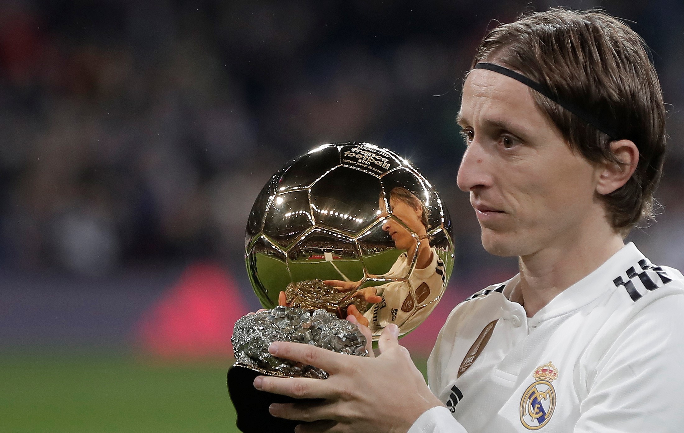 CBA：广东男篮顶住压力 力克广厦